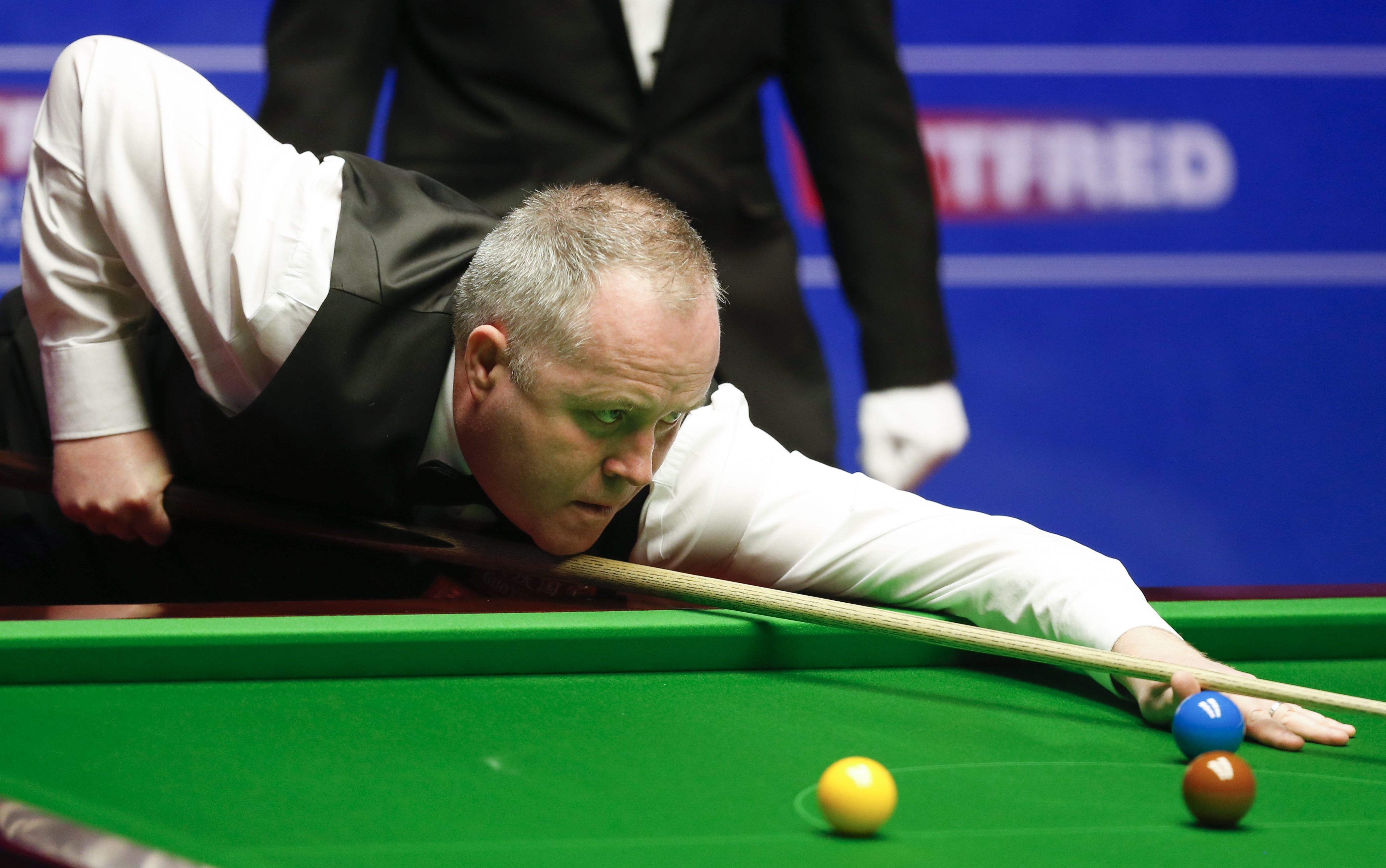 场上崭露头 场上崭露头