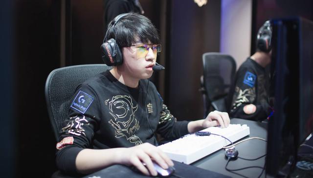 中的表现不 中的表现不