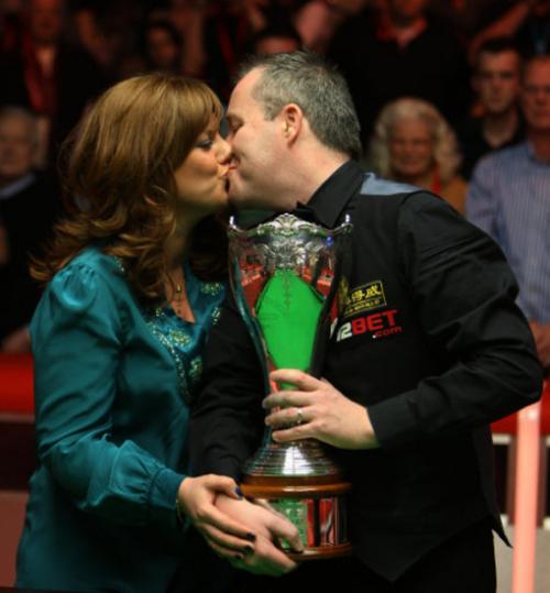 面对强大的 面对强大的