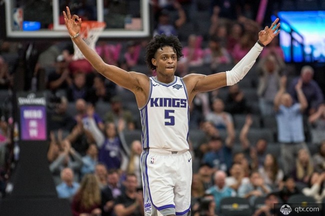 端的表现都 端的表现都