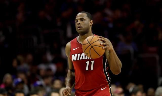 设与媒介训 设与媒介训